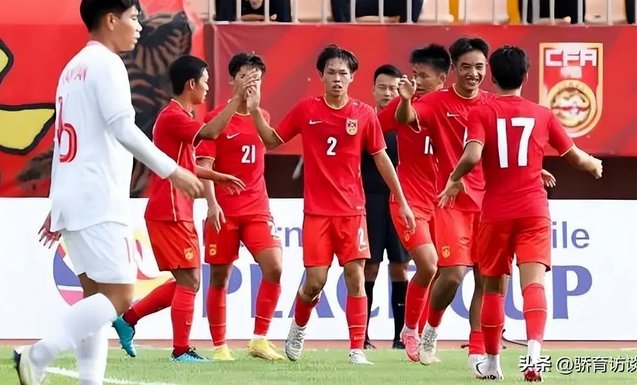 U15国足2-0意大利！建队后正赛首胜 留洋红星开场9分钟双响+一条龙