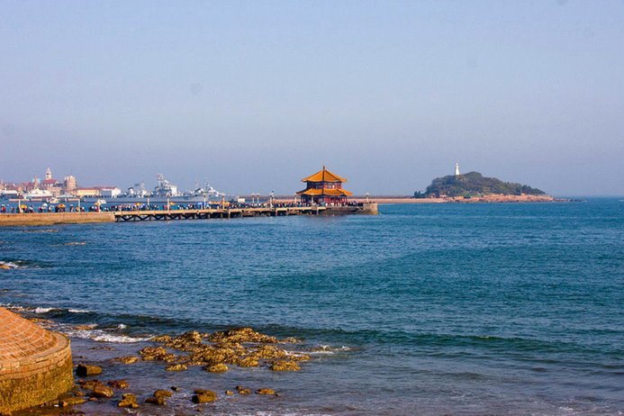 德转:青岛西海岸签下国青中后卫艾力尼扎尔-罗合曼