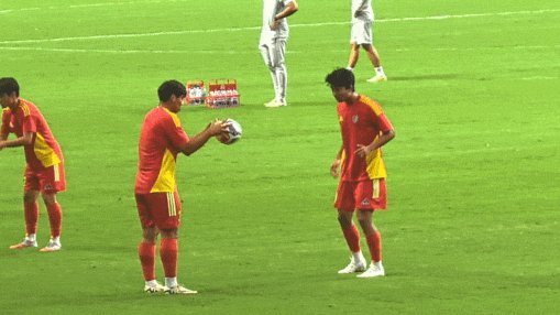 半场：南通0-1扬州，崔钧贤自摆乌龙，徐君染红