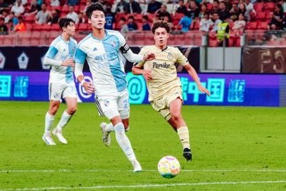 上海明日之星冠军杯第二轮，U17国少球员邝兆镭个人集锦。